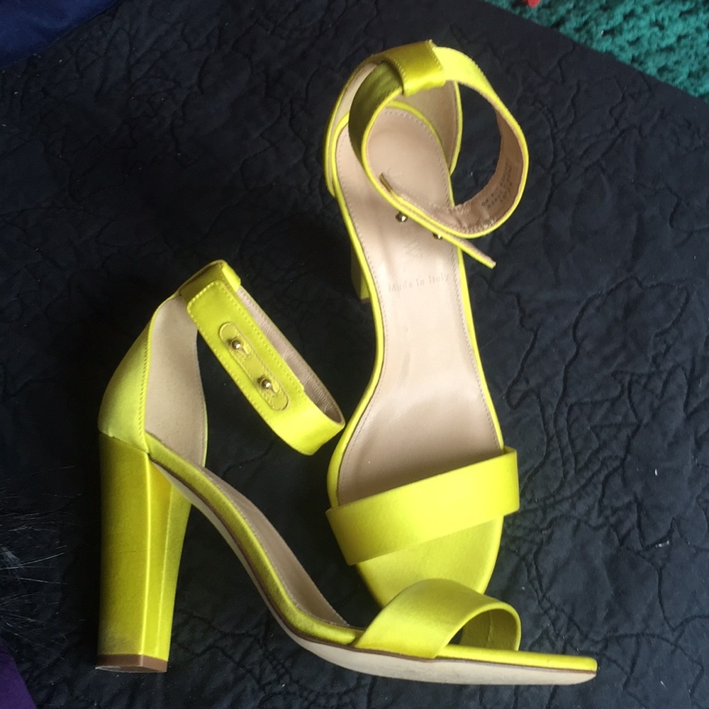 JCREW Adorable like new satin heels